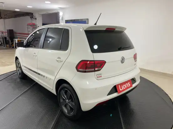 VOLKSWAGEN-FOX-1.6 MSI RUN 8V FLEX 4P MANUAL VOLKSWAGEN-FOX-2017