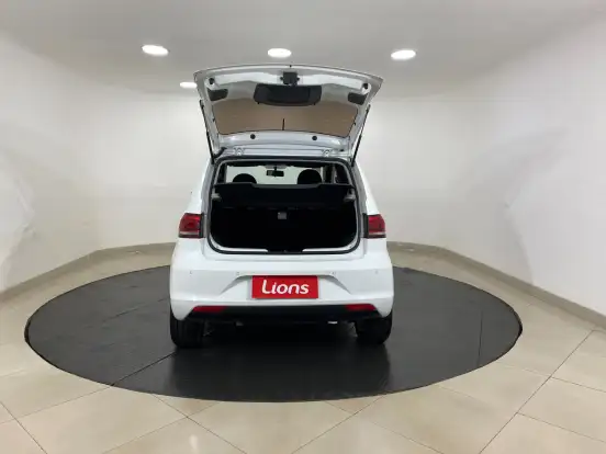 VOLKSWAGEN-FOX-1.6 MSI TOTAL FLEX CONNECT 4P MANUAL VOLKSWAGEN-FOX-2017