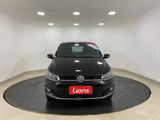 VOLKSWAGEN-FOX-2018