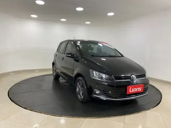 VOLKSWAGEN-FOX-2018