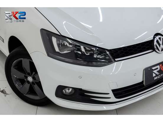 VOLKSWAGEN-FOX-1.6 MSI RUN 8V FLEX 4P MANUAL VOLKSWAGEN-FOX-2016