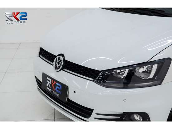 VOLKSWAGEN-FOX-1.6 MSI RUN 8V FLEX 4P MANUAL VOLKSWAGEN-FOX-2016