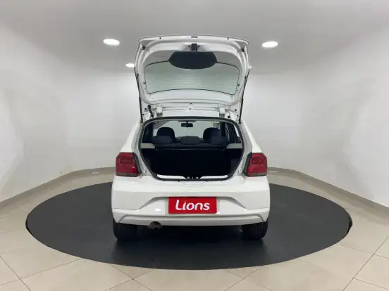 VOLKSWAGEN-GOL-1.0 12V MPI TOTALFLEX 4P MANUAL VOLKSWAGEN-GOL-2019