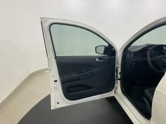 VOLKSWAGEN-GOL-1.0 12V MPI TOTALFLEX 4P MANUAL VOLKSWAGEN-GOL-2019