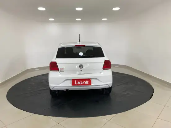 VOLKSWAGEN-GOL-2019