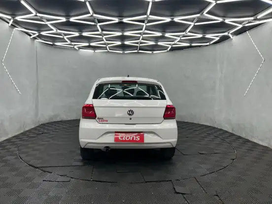 VOLKSWAGEN-GOL-2023