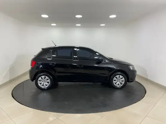 VOLKSWAGEN-GOL-1.0 12V MPI TOTALFLEX TRENDLINE 4P MANUAL VOLKSWAGEN-GOL-2018