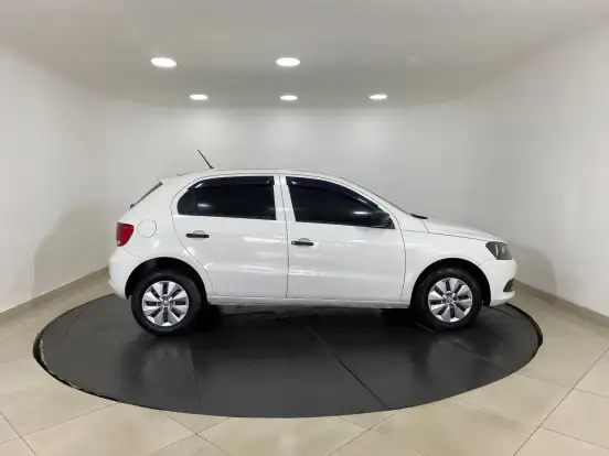 VOLKSWAGEN-GOL-1.0 TEC 8V FLEX 4P MANUAL VOLKSWAGEN-GOL-2013