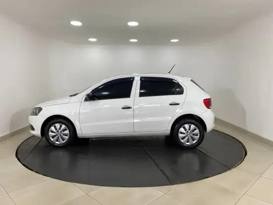 VOLKSWAGEN-GOL-1.0 TEC 8V FLEX 4P MANUAL VOLKSWAGEN-GOL-2013