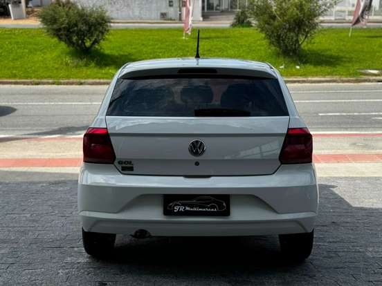 VOLKSWAGEN-GOL-2019