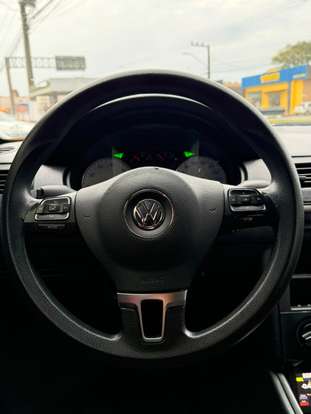 VOLKSWAGEN-GOL-2003