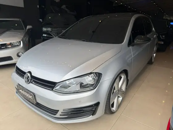 VOLKSWAGEN GOLF 1.4 TSI COMFORTLINE 16V GASOLINA 4P AUTOMÁTICO