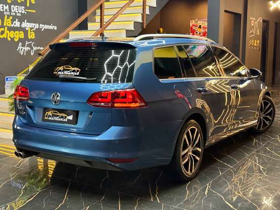 VOLKSWAGEN-GOLF-2015