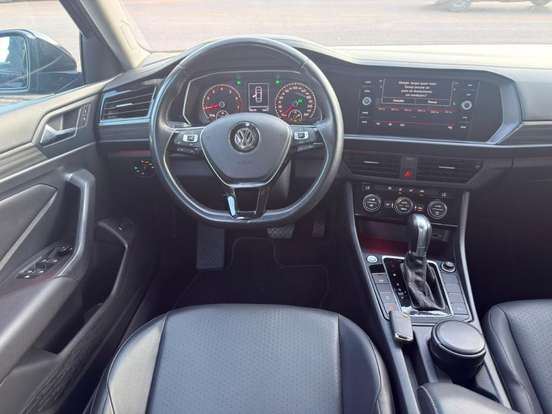 VOLKSWAGEN-JETTA-1.4 250 TSI TOTAL FLEX COMFORTLINE TIPTRONIC VOLKSWAGEN-JETTA-2018