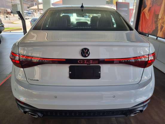 VOLKSWAGEN-JETTA-2.0 350 TSI GASOLINA GLI DSG VOLKSWAGEN-JETTA-2026