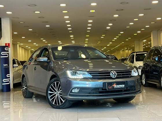 VOLKSWAGEN JETTA 2.0 TSI HIGHLINE 211CV GASOLINA 4P TIPTRONIC