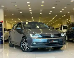 VOLKSWAGEN JETTA 2.0 TSI HIGHLINE 211CV GASOLINA 4P TIPTRONIC VOLKSWAGEN JETTA 2.0 TSI HIGHLINE 211CV GASOLINA 4P TIPTRONIC