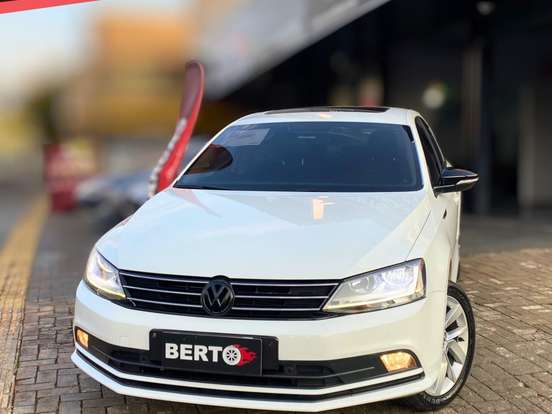 VOLKSWAGEN-JETTA-2.0 TSI HIGHLINE 211CV GASOLINA 4P TIPTRONIC VOLKSWAGEN-JETTA-2017