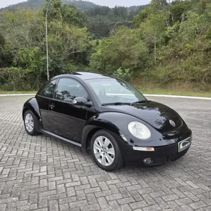 VOLKSWAGEN NEW BEETLE 2.0 MI 8V GASOLINA 2P AUTOMÁTICO VOLKSWAGEN NEW BEETLE 2.0 MI 8V GASOLINA 2P AUTOMÁTICO
