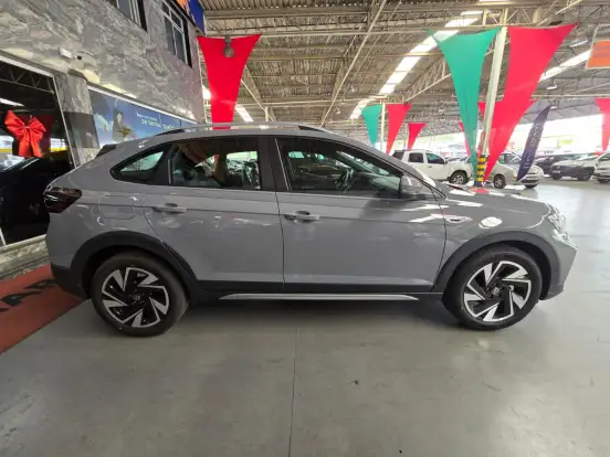 VOLKSWAGEN-NIVUS-1.0 200 TSI TOTAL FLEX HIGHLINE AUTOMÁTICO VOLKSWAGEN-NIVUS-2026