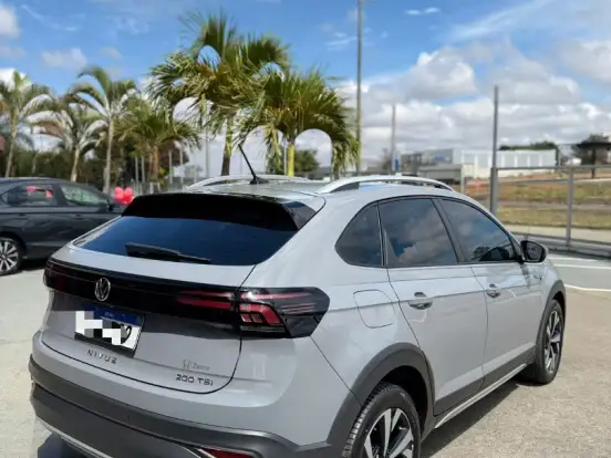 VOLKSWAGEN-NIVUS-1.0 200 TSI TOTAL FLEX HIGHLINE AUTOMÁTICO VOLKSWAGEN-NIVUS-2023