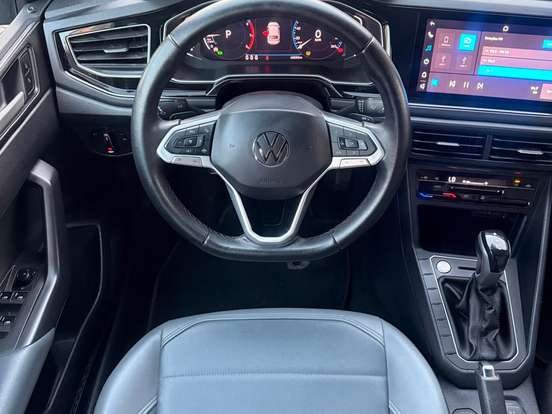 VOLKSWAGEN-NIVUS-1.0 200 TSI TOTAL FLEX HIGHLINE AUTOMÁTICO VOLKSWAGEN-NIVUS-2024