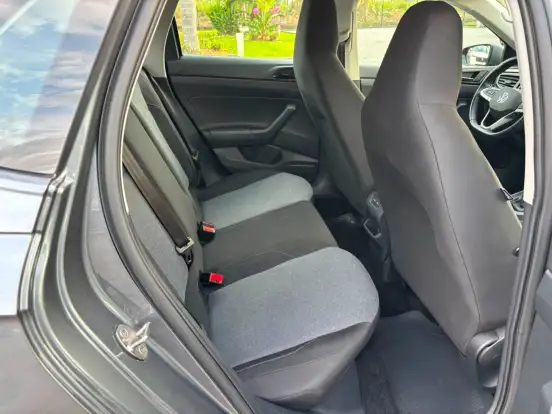 VOLKSWAGEN-POLO-2024