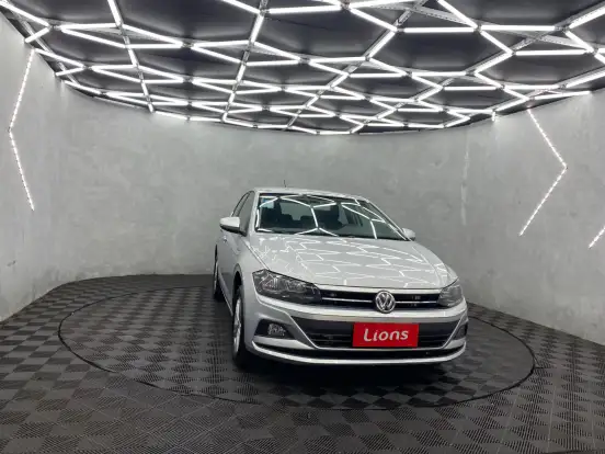 VOLKSWAGEN-POLO-1.0 200 TSI COMFORTLINE AUTOMÁTICO VOLKSWAGEN-POLO-2018