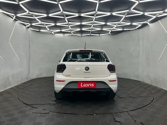 VOLKSWAGEN-POLO-2023