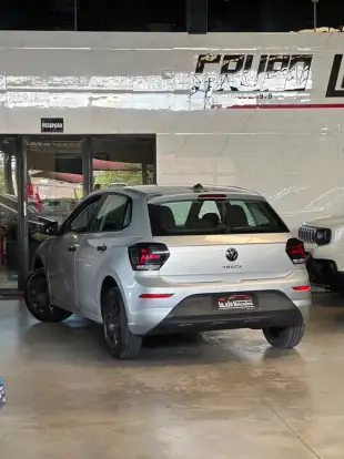 VOLKSWAGEN-POLO-2024
