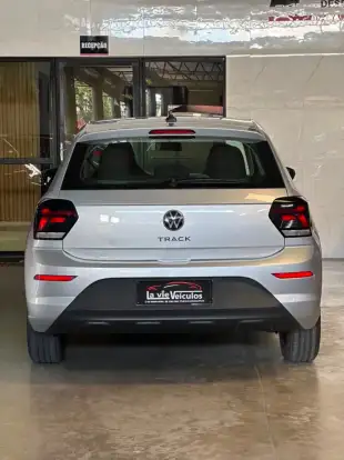 VOLKSWAGEN-POLO-2024