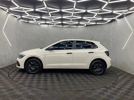 VOLKSWAGEN-POLO-2023