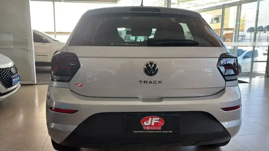 VOLKSWAGEN-POLO-2023