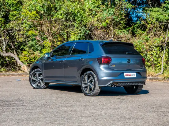 VOLKSWAGEN-POLO-2020