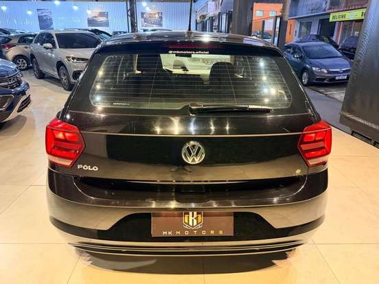 VOLKSWAGEN-POLO-2018