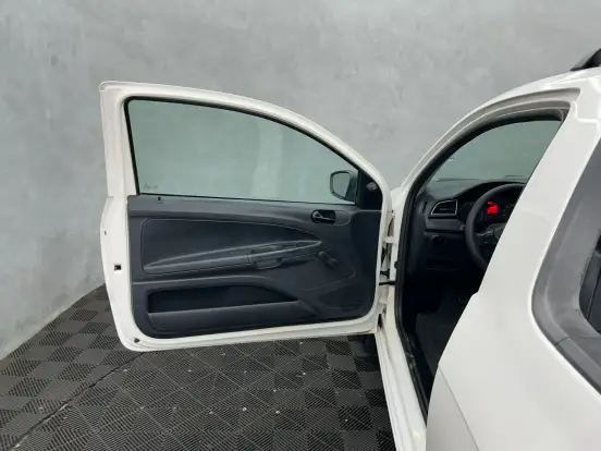 VOLKSWAGEN-SAVEIRO-1.6 MSI ROBUST CS 8V FLEX 2P MANUAL VOLKSWAGEN-SAVEIRO-2019