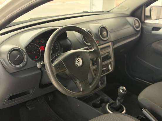 VOLKSWAGEN-SAVEIRO-2013