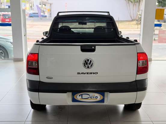 VOLKSWAGEN-SAVEIRO-2013