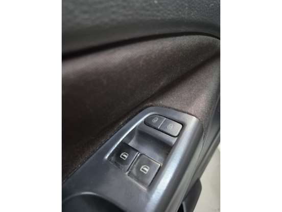VOLKSWAGEN-SAVEIRO-2015