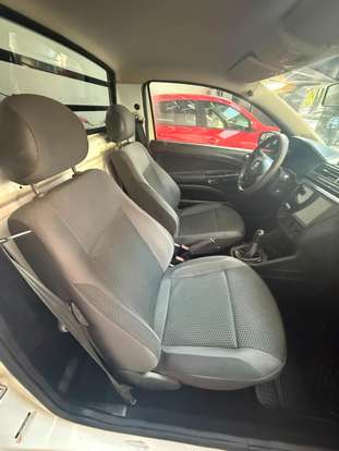 VOLKSWAGEN-SAVEIRO-2020