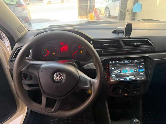 VOLKSWAGEN-SAVEIRO-2020
