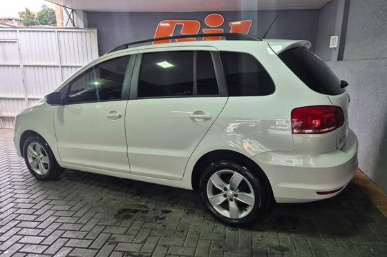 VOLKSWAGEN SPACEFOX 1.6 MSI COMFORTLINE 8V FLEX 4P AUTOMATIZADO