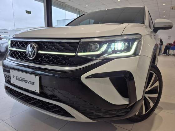 VOLKSWAGEN TAOS 1.4 250 TSI TOTAL FLEX HIGHLINE AUTOMÁTICO