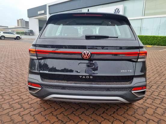 VOLKSWAGEN-TAOS-1.4 250 TSI TOTAL FLEX HIGHLINE AUTOMÁTICO VOLKSWAGEN-TAOS-2026