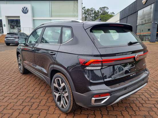 VOLKSWAGEN-TAOS-1.4 250 TSI TOTAL FLEX HIGHLINE AUTOMÁTICO VOLKSWAGEN-TAOS-2026