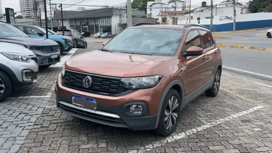 VOLKSWAGEN-T-CROSS-2021