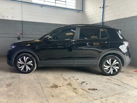 VOLKSWAGEN-T-CROSS-1.0 200 TSI TOTAL FLEX AUTOMÁTICO VOLKSWAGEN-T-CROSS-2021