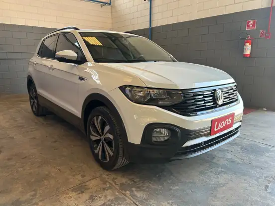 VOLKSWAGEN-T-CROSS-2021