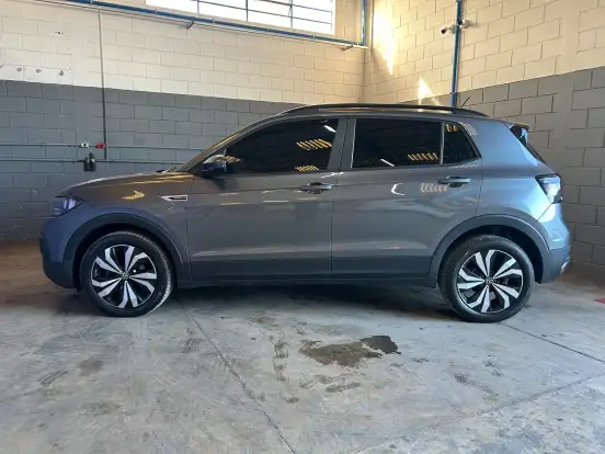 VOLKSWAGEN-T-CROSS-1.0 200 TSI TOTAL FLEX COMFORTLINE AUTOMÁTICO VOLKSWAGEN-T-CROSS-2024