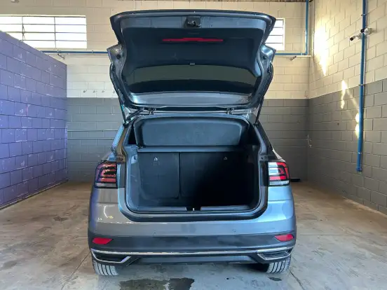 VOLKSWAGEN-T-CROSS-2024